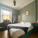 Festival Flat