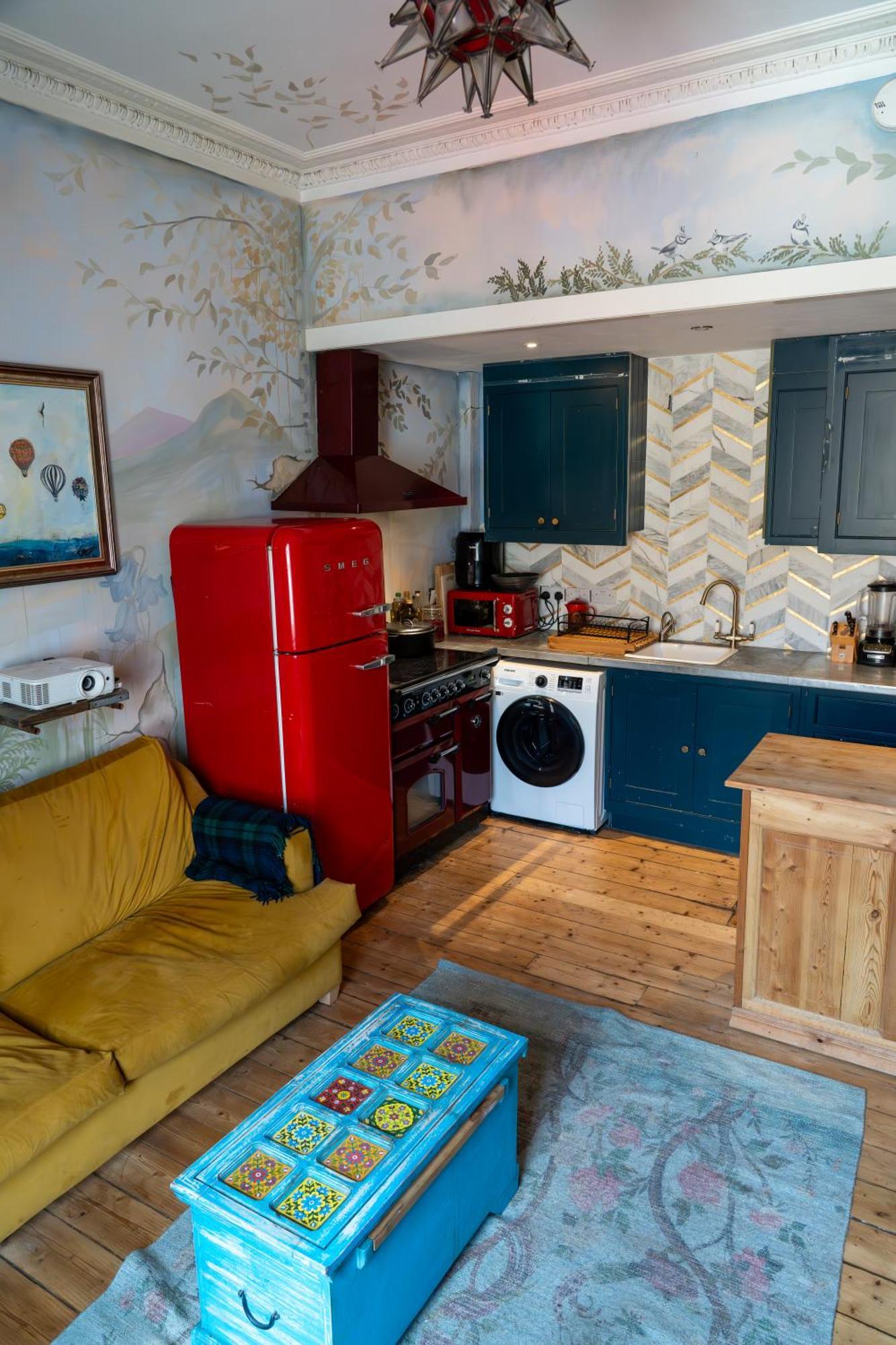 Festival Flat